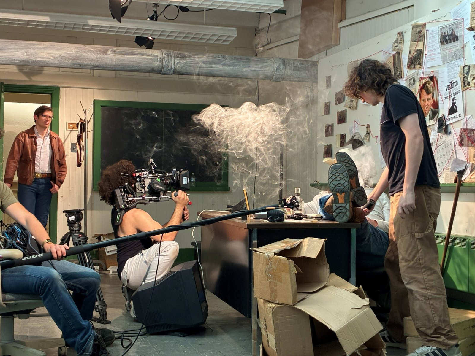 Behind the scenes: camera operator, boom and smoke on set
